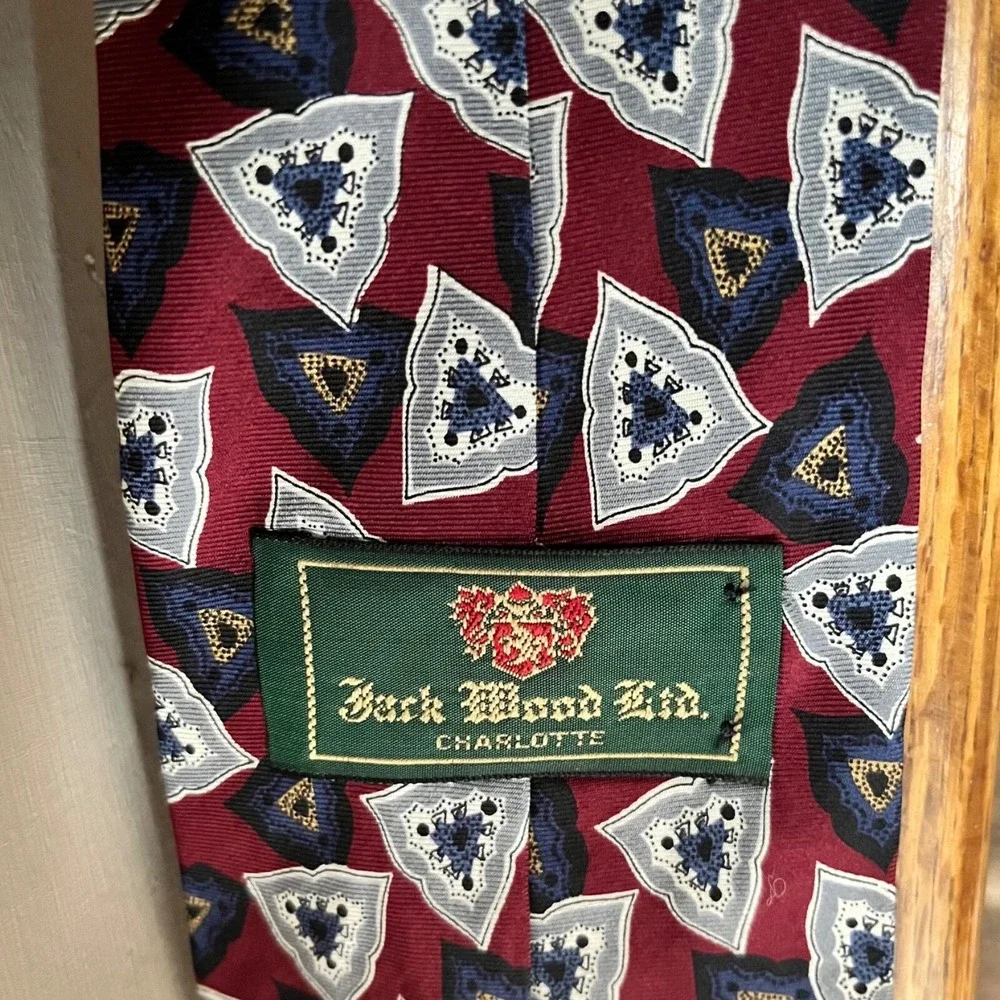 Vintage Mens Jack Wood Ltd. Silk Tie Burgundy/Navy‎ Blue/White